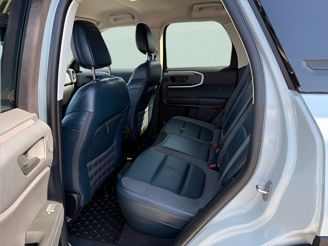 Certified 2023 Ford Bronco Sport Outer Banks w/ Tech Package AWD/4WD image 5