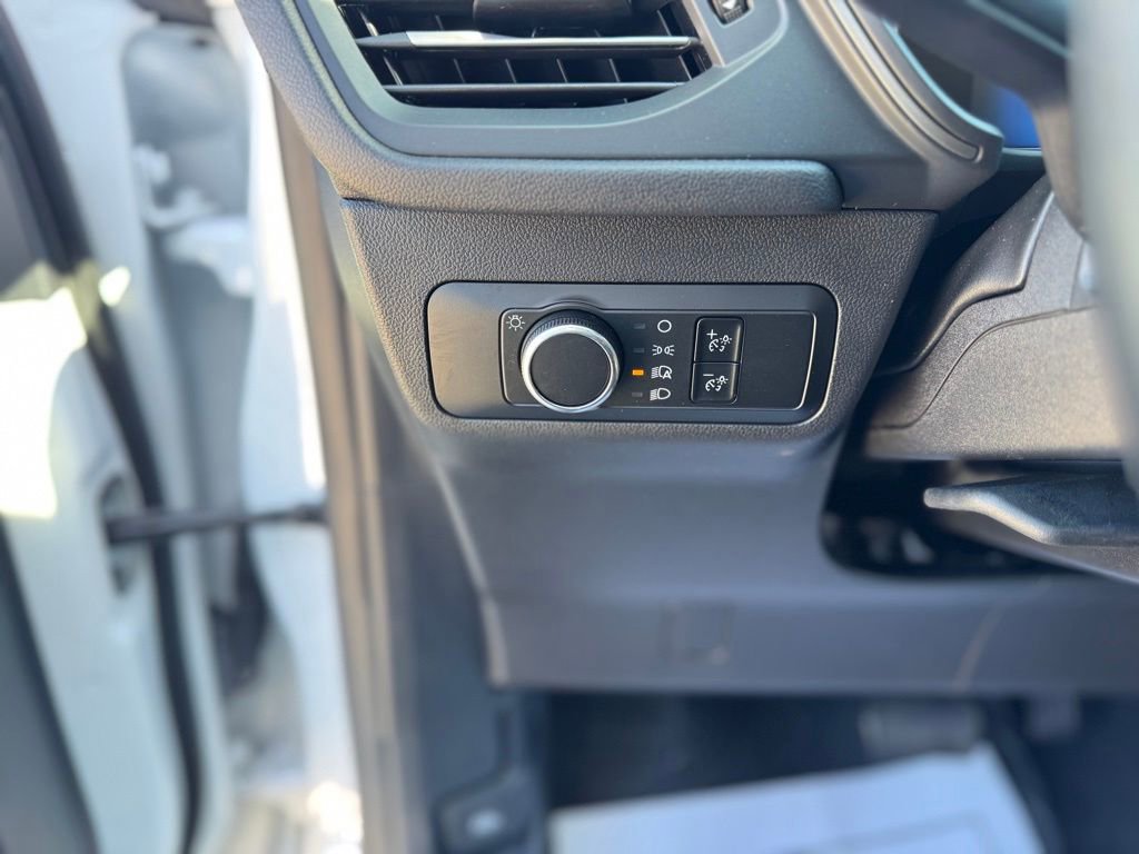Certified 2025 Ford Escape Active AWD/4WD image 13