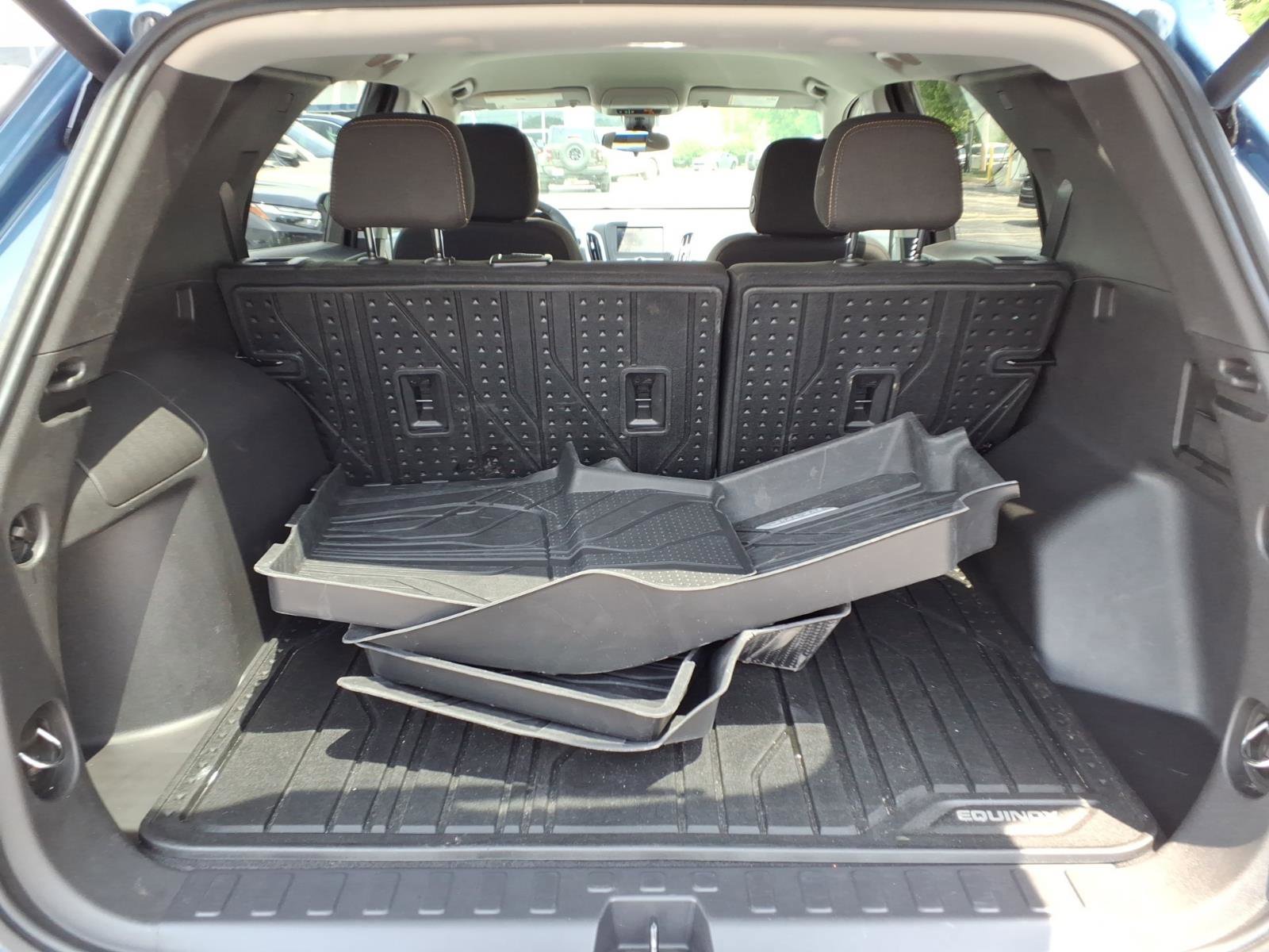 Used 2024 Chevrolet Equinox LT w/ LPO, Floor Liner Package FWD image 30