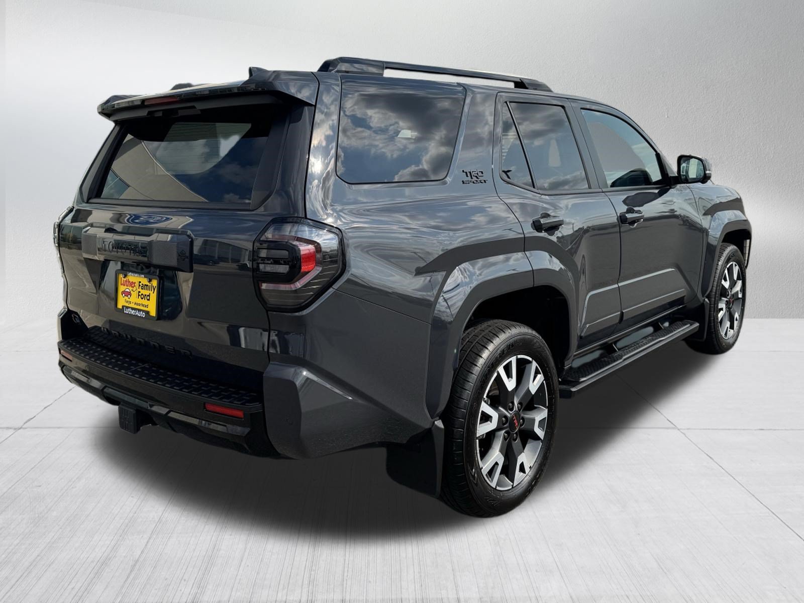 Used 2025 Toyota 4Runner TRD Sport Premium AWD/4WD image 7