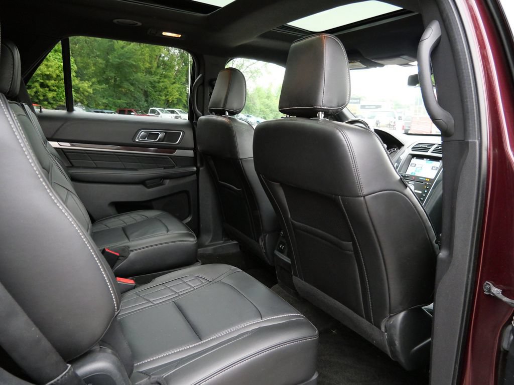 Certified 2018 Ford Explorer Platinum AWD/4WD image 13