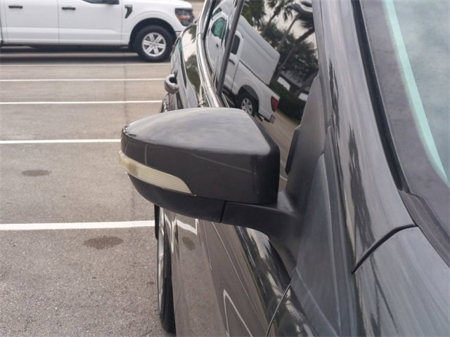 Certified 2019 Ford Escape Titanium image 12