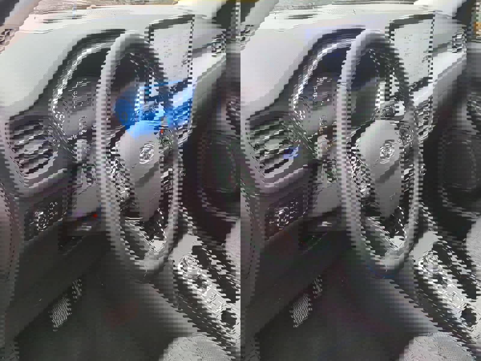 Certified 2023 Ford Escape Platinum w/ Premium Technology Package image 10