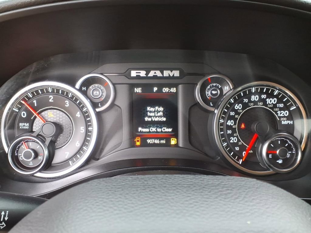 Used 2020 RAM 1500 Big Horn AWD/4WD image 31