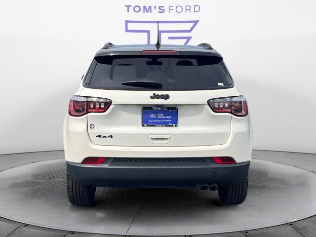 Used 2019 Jeep Compass Latitude AWD/4WD image 4