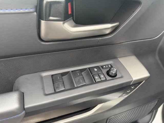 Used 2026 Toyota Tundra Platinum AWD/4WD image 15
