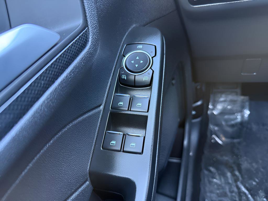 Certified 2025 Ford Escape ST-Line Elite w/ Premium Technology Package AWD/4WD image 24
