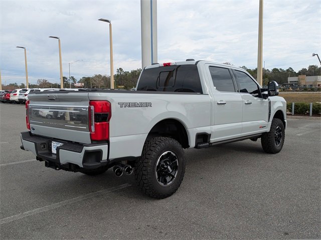 Certified 2025 Ford F350 Platinum w/ Platinum Plus Package image 4
