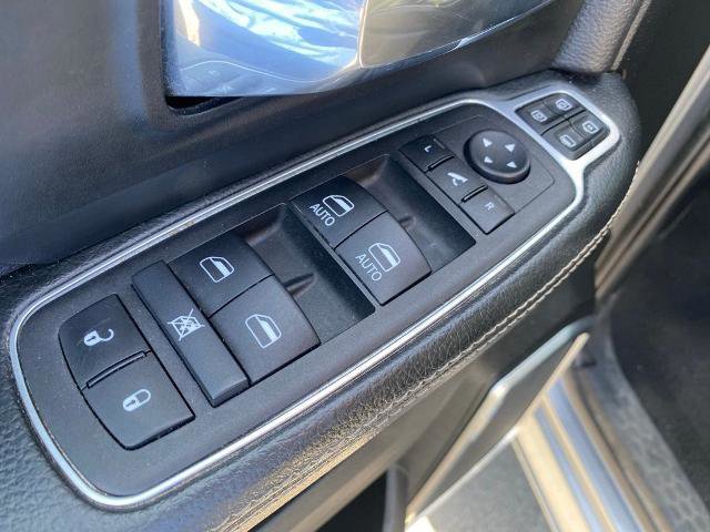 Used 2024 RAM 2500 Laramie image 13