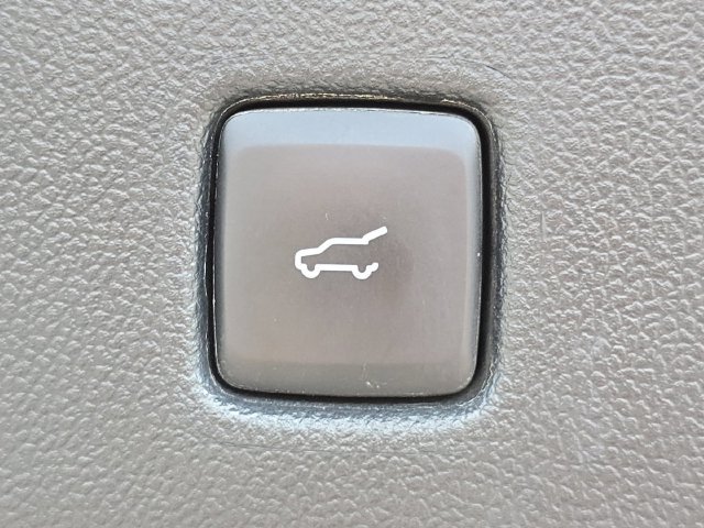 Certified 2023 Ford Escape ST-Line w/ Tech Pack #1 FWD image 19