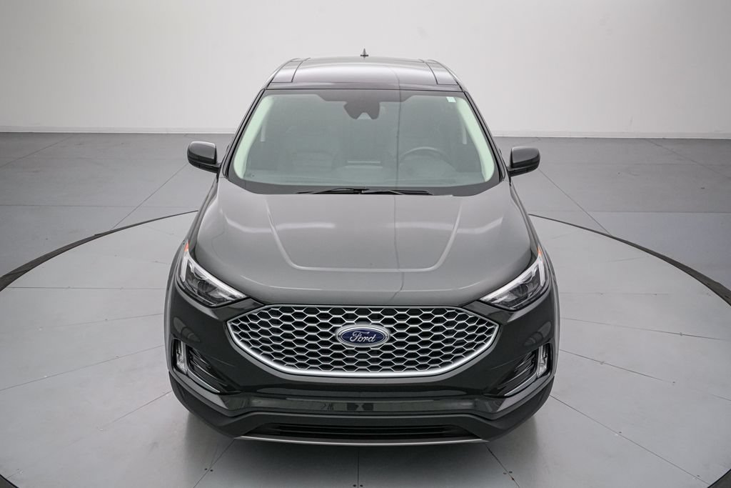 Certified 2024 Ford Edge SEL w/ Convenience Package AWD/4WD image 9