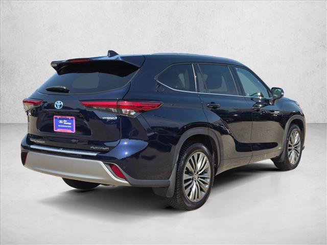 Used 2021 Toyota Highlander Platinum AWD/4WD image 5