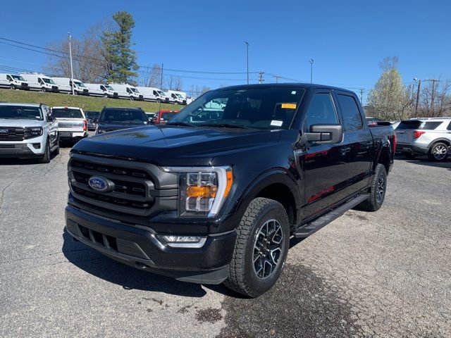 Certified 2022 Ford F150 XLT w/ Equipment Group 302A High AWD/4WD image 4