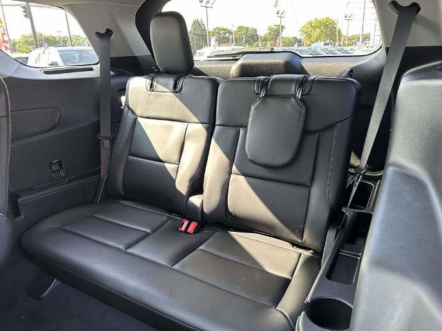 Certified 2022 Ford Explorer XLT w/ Equipment Group 202A AWD/4WD image 18