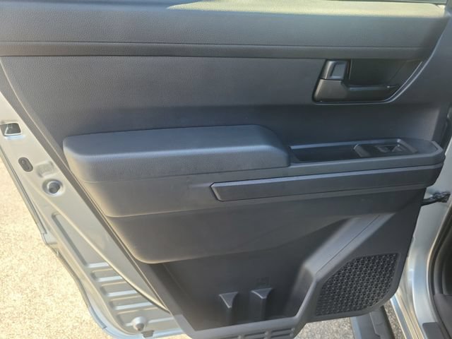 Used 2024 Toyota Tacoma SR5 AWD/4WD image 15