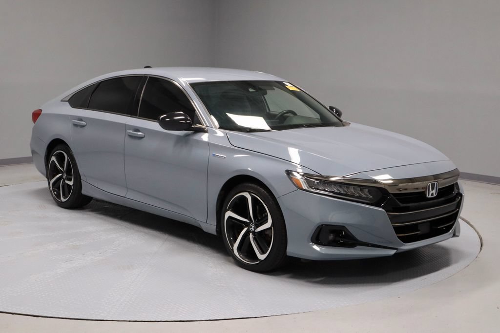 Used 2022 Honda Accord Sport image 1
