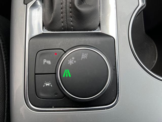 Used 2024 Chevrolet Blazer LT w/ Midnight/Sport Edition FWD image 37