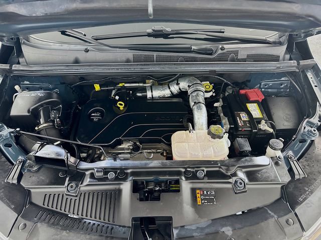 Used 2022 Chevrolet Trax LT w/ Driver Confidence Package image 25