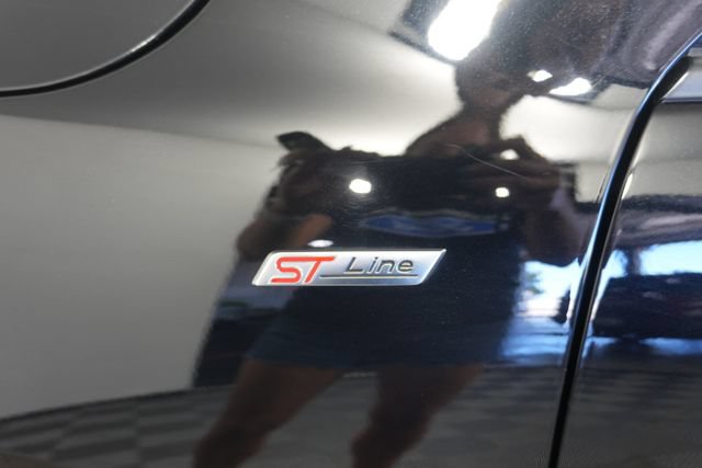 Certified 2025 Ford Escape ST-Line FWD image 22