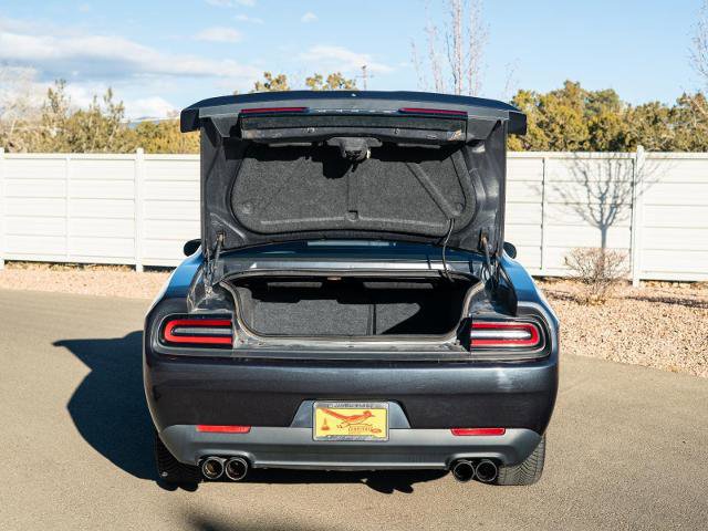 Used 2018 Dodge Challenger SXT image 12
