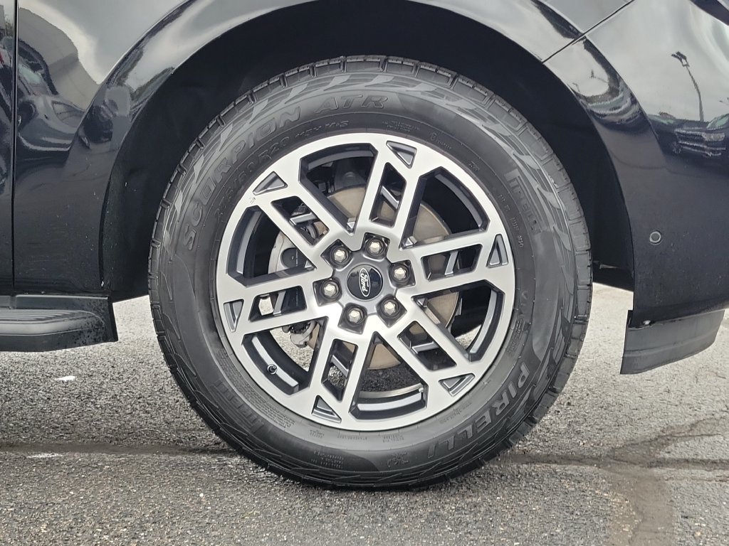 Certified 2025 Ford Expedition Max Active AWD/4WD image 10
