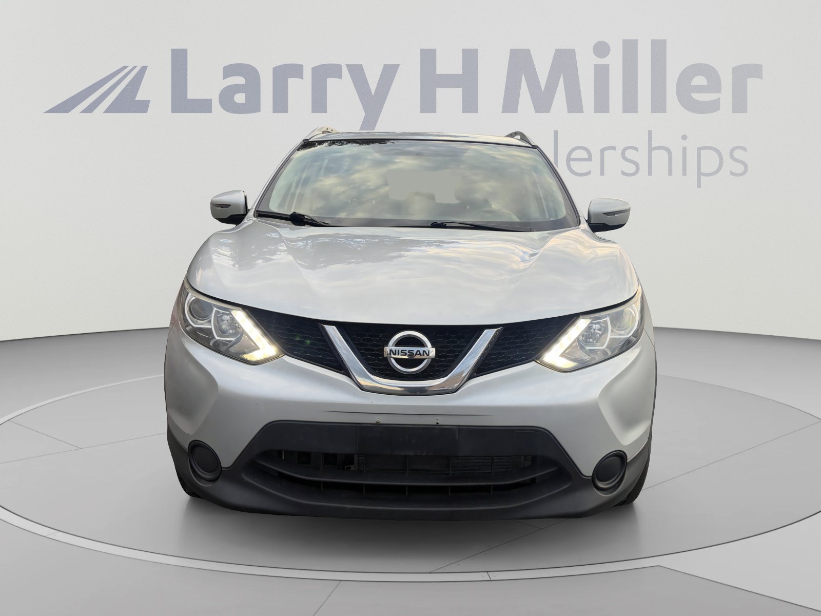 Used 2017 Nissan Rogue Sport SV FWD image 8
