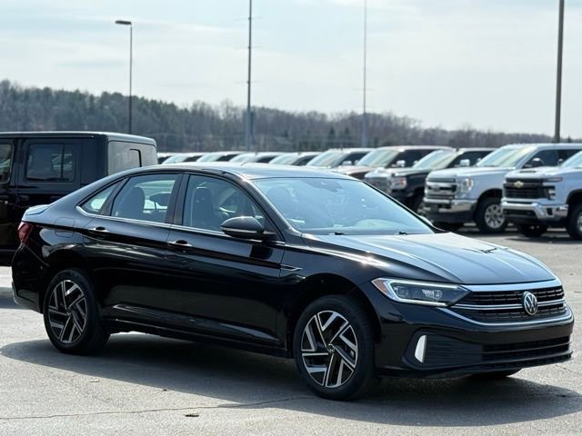 Used 2024 Volkswagen Jetta SEL FWD image 38
