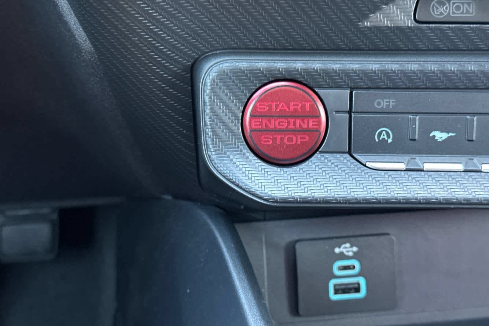 Certified 2024 Ford Mustang Coupe RWD image 21