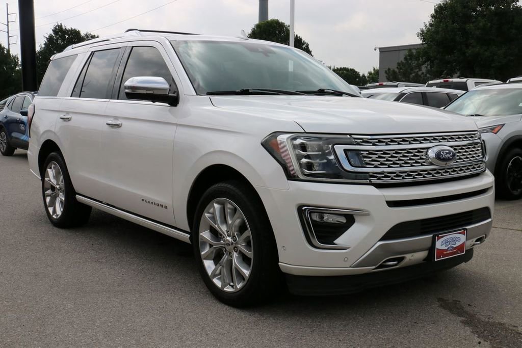 Certified 2019 Ford Expedition Platinum AWD/4WD image 4
