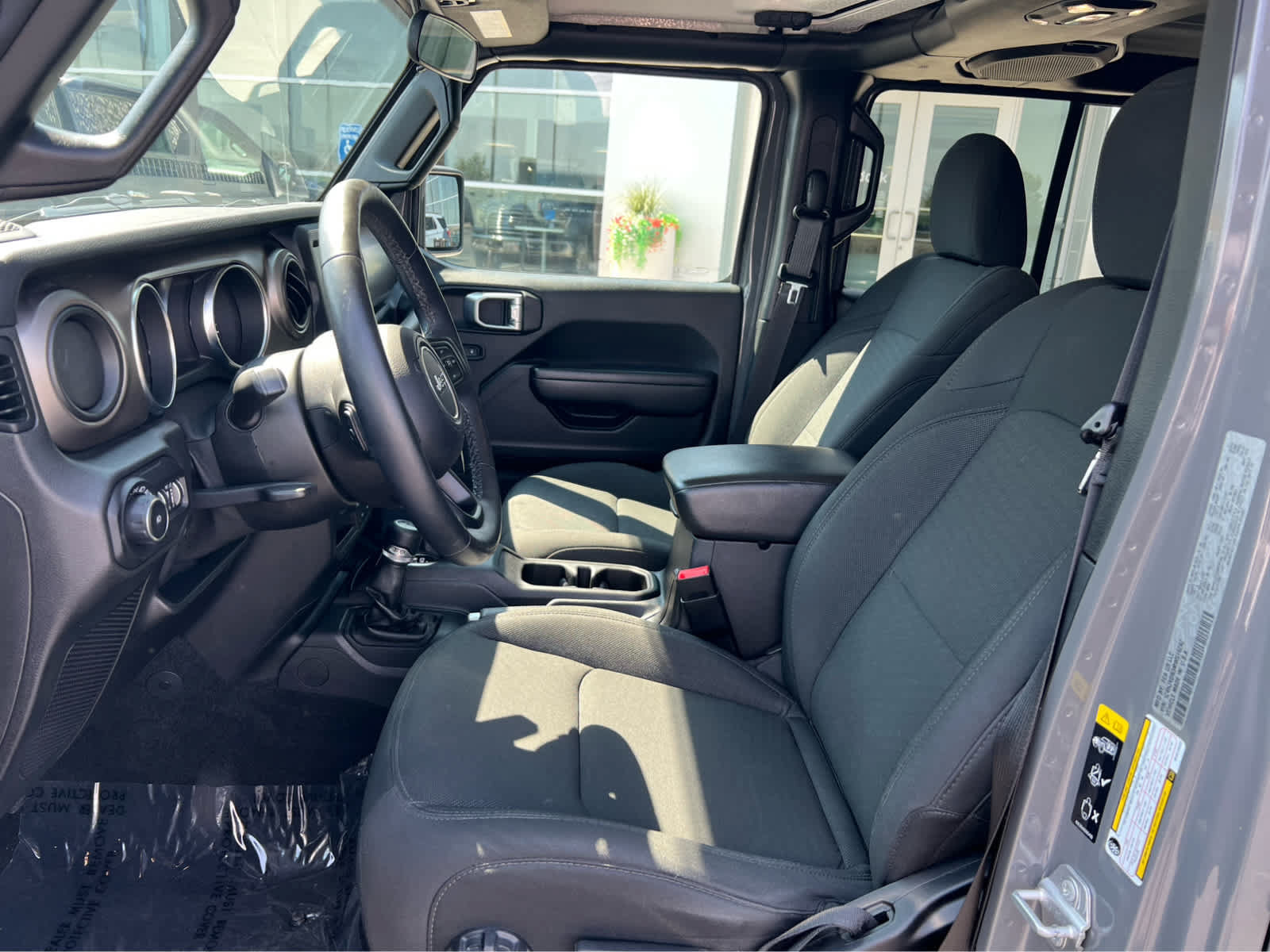 Used 2021 Jeep Wrangler Unlimited Sport AWD/4WD image 27