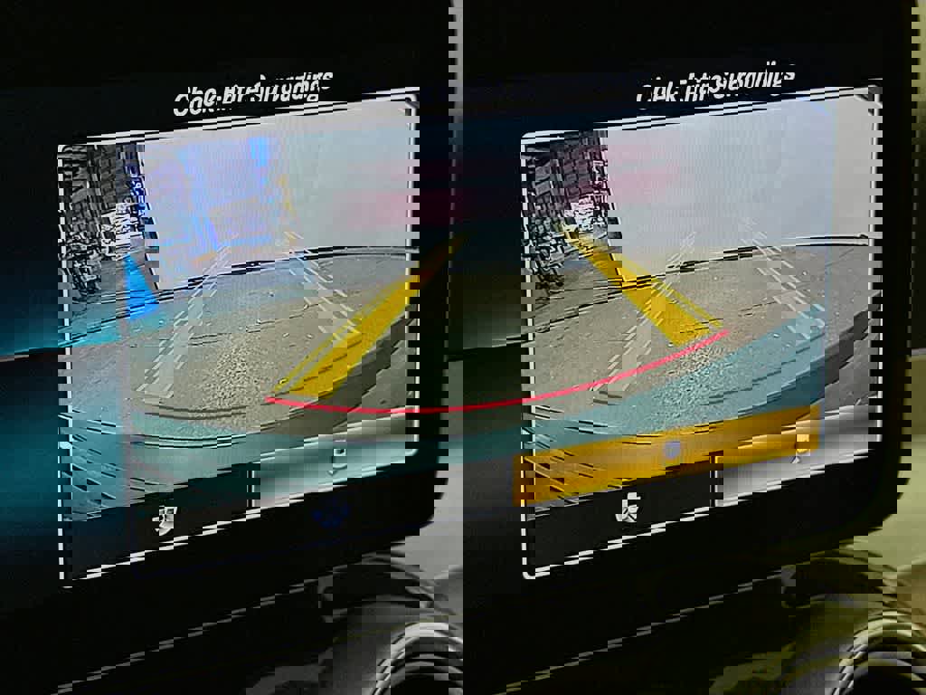 Used 2021 Mercedes-Benz C 300 Sedan image 28