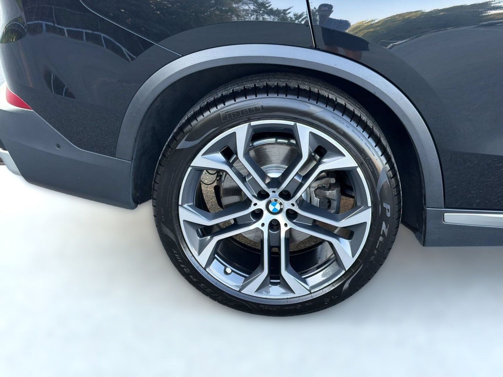 Used 2021 BMW X5 sDrive40i w/ Premium Package RWD image 13