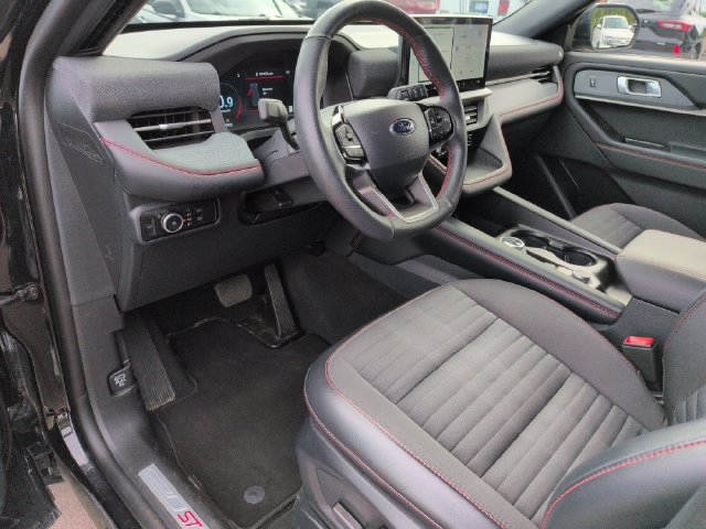 Certified 2026 Ford Explorer ST-Line AWD/4WD image 34