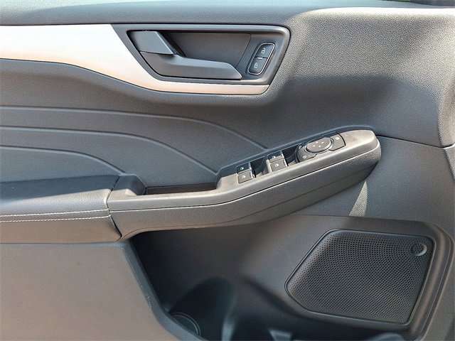 Certified 2022 Ford Escape SE w/ Convenience Package image 12