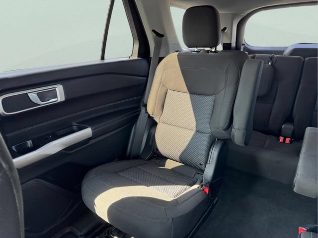Certified 2024 Ford Explorer XLT AWD/4WD image 17