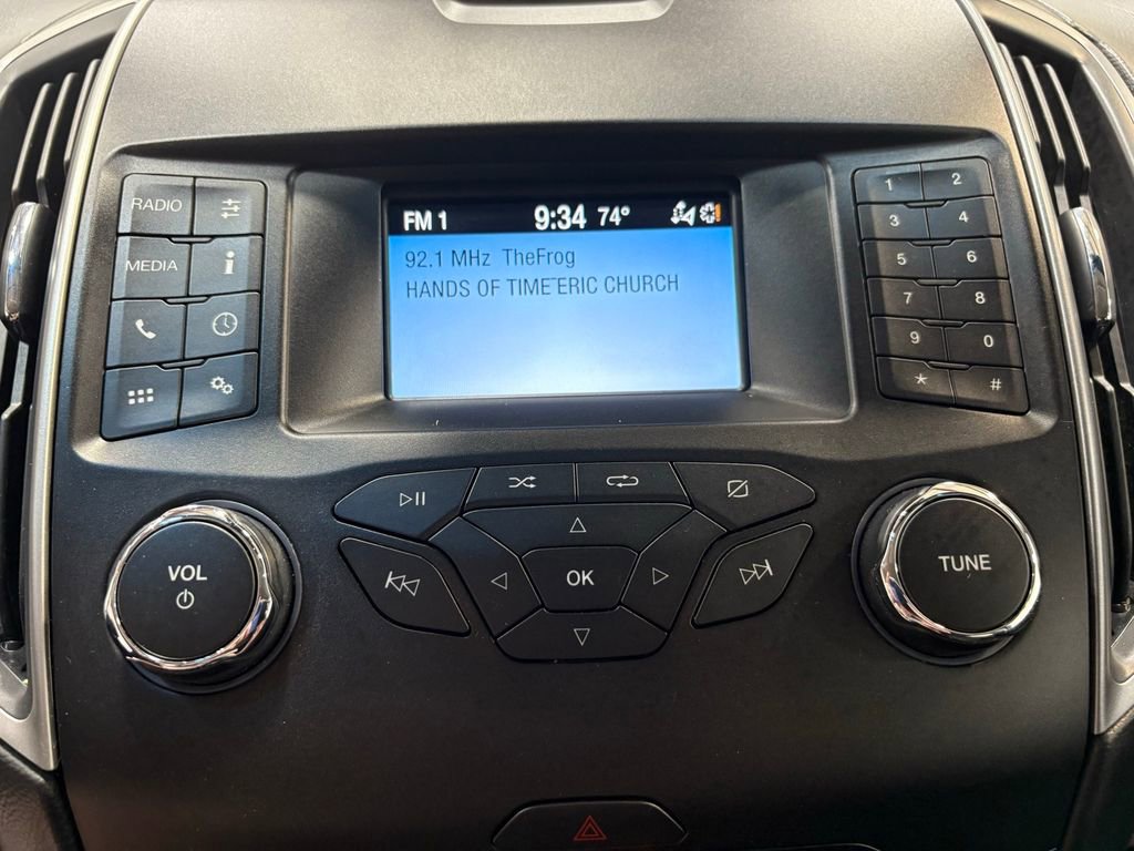 Certified 2019 Ford Edge SE image 24