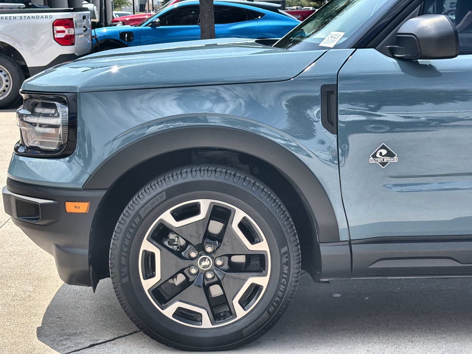 Certified 2022 Ford Bronco Sport Outer Banks w/ Tech Package AWD/4WD image 10