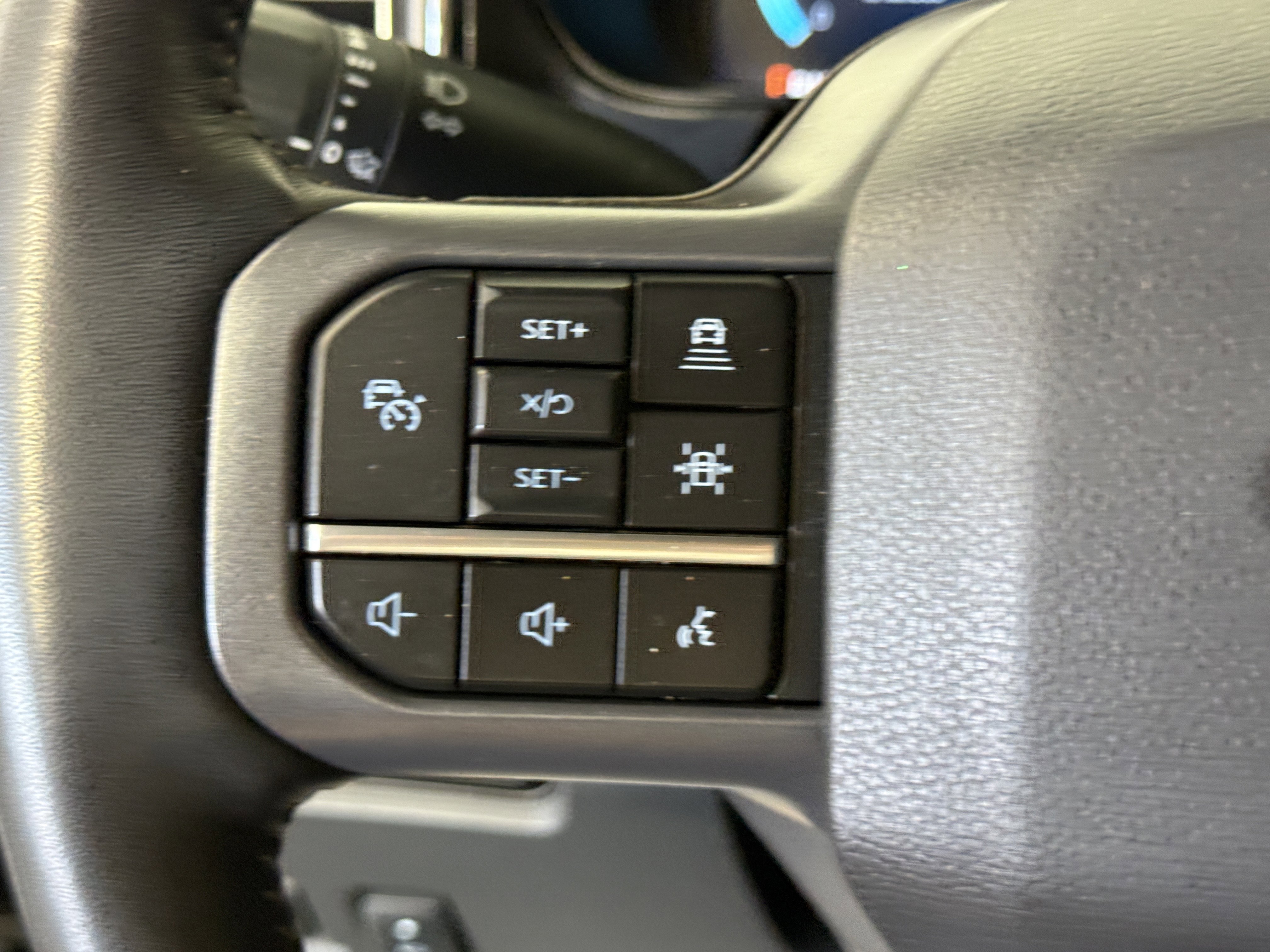 Certified 2024 Ford F250 Lariat w/ Lariat Ultimate Package image 26