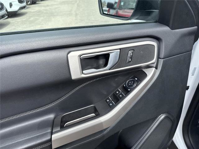 Certified 2023 Ford Explorer XLT w/ Equipment Group 202A image 24
