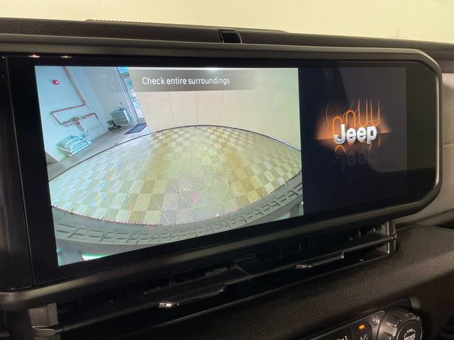 Used 2026 Jeep Wrangler Unlimited Sport AWD/4WD image 8