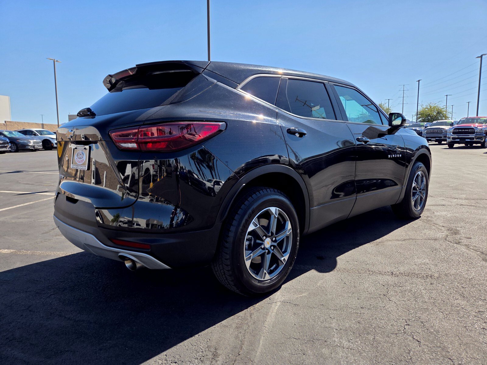 Used 2025 Chevrolet Blazer LT FWD image 6