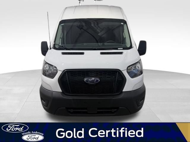 Certified 2025 Ford Transit 250 148 High Roof Extended RWD image 4