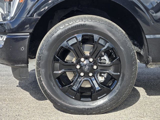 Certified 2023 Ford F150 Platinum w/ Equipment Group 701A High image 9