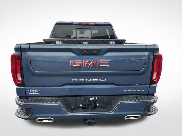Used 2025 GMC Sierra 1500 Denali w/ Technology Package AWD/4WD image 4
