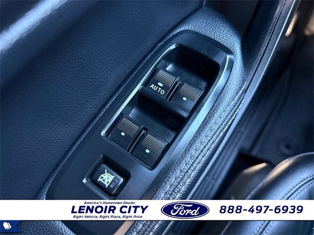 Certified 2019 Ford Ranger Lariat w/ Equipment Group 501A Mid image 18