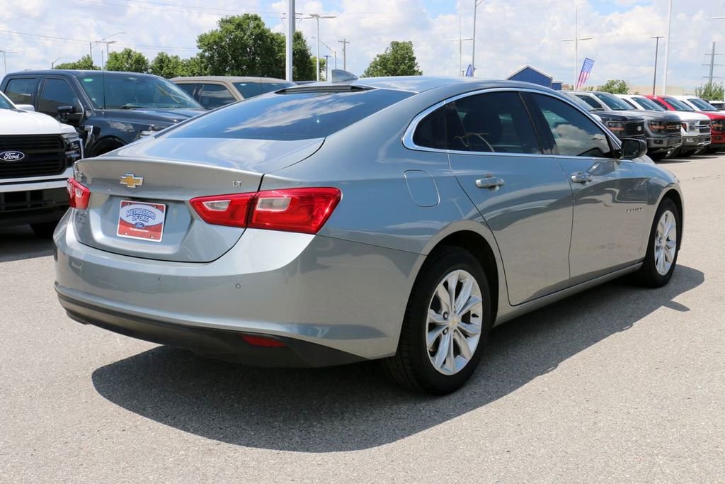 Used 2025 Chevrolet Malibu LT FWD image 5