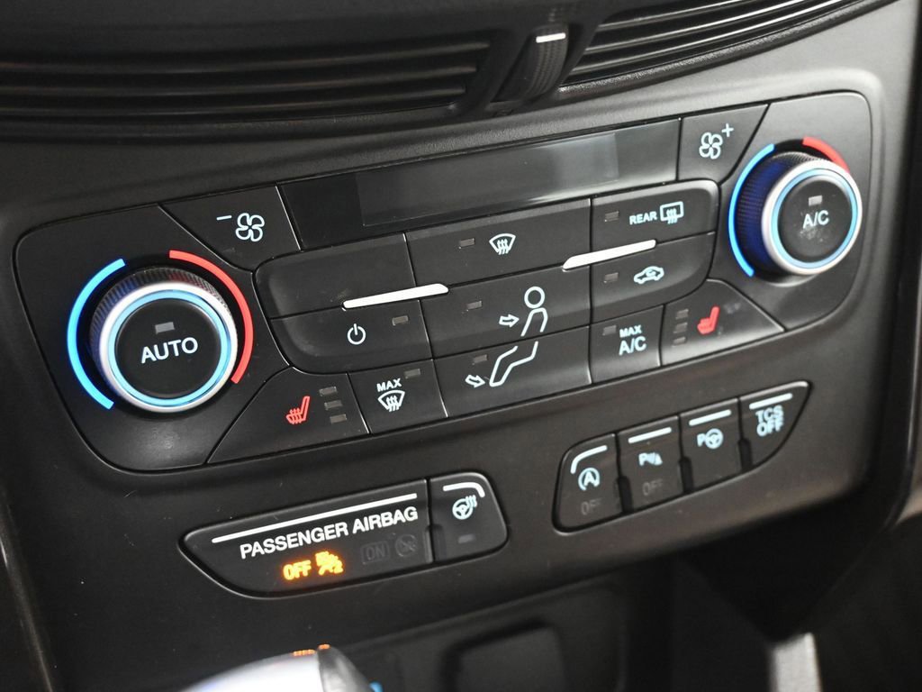 Certified 2019 Ford Escape Titanium FWD image 45