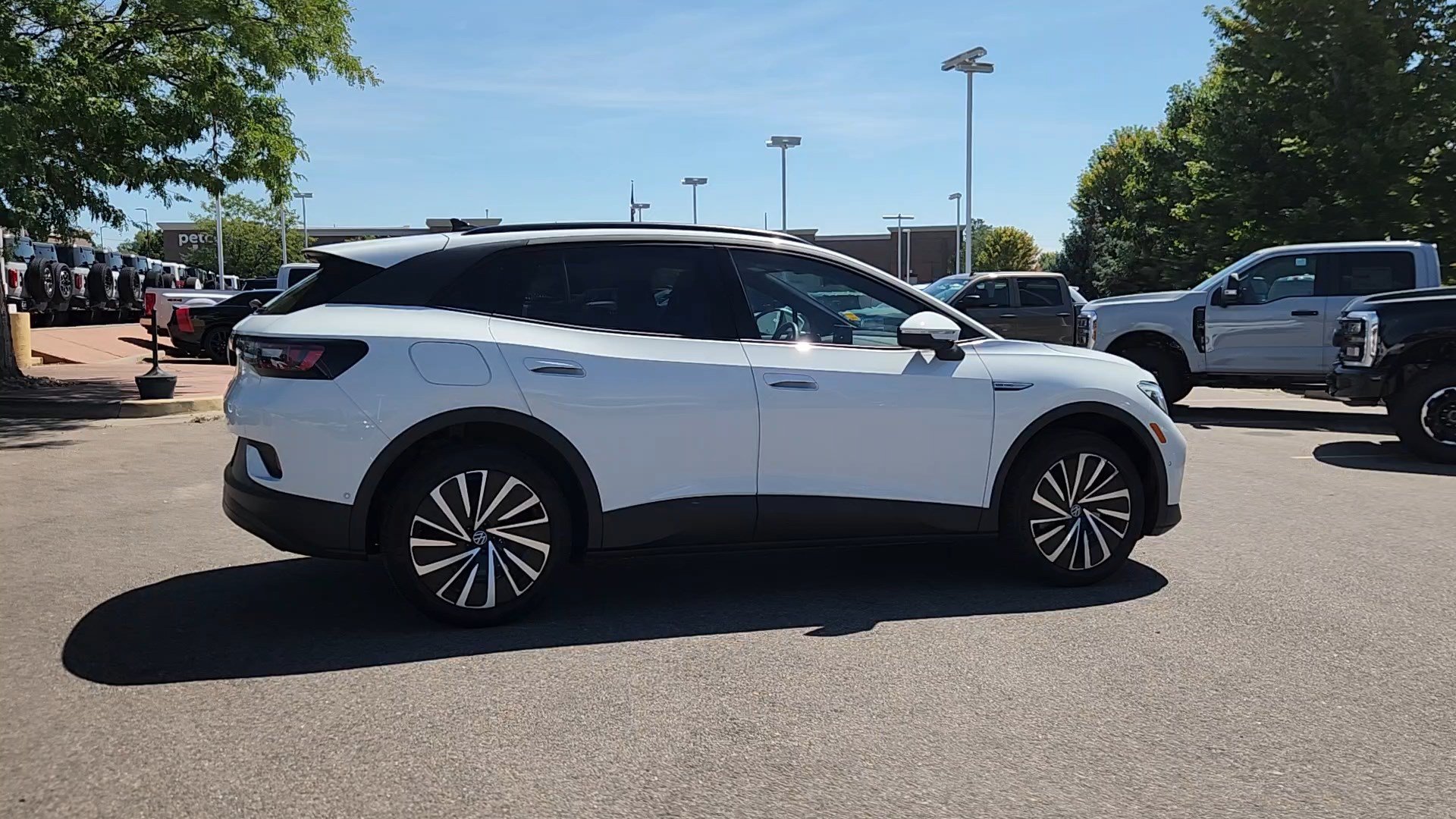 Used 2024 Volkswagen ID.4 Pro AWD/4WD image 12