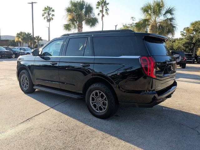 Certified 2025 Ford Expedition Active AWD/4WD image 6