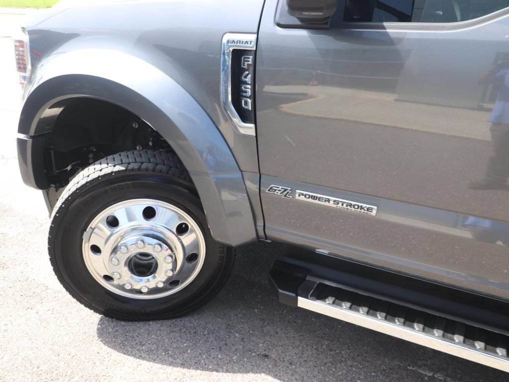 Certified 2022 Ford F450 Lariat w/ Lariat Ultimate Package AWD/4WD image 3